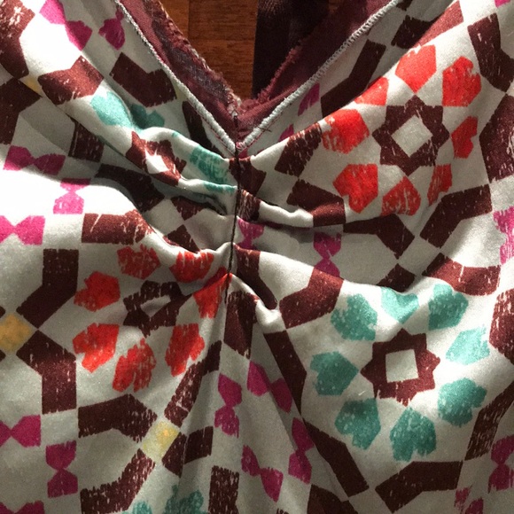 Common Thread SILK top. - Picture 2 of 7